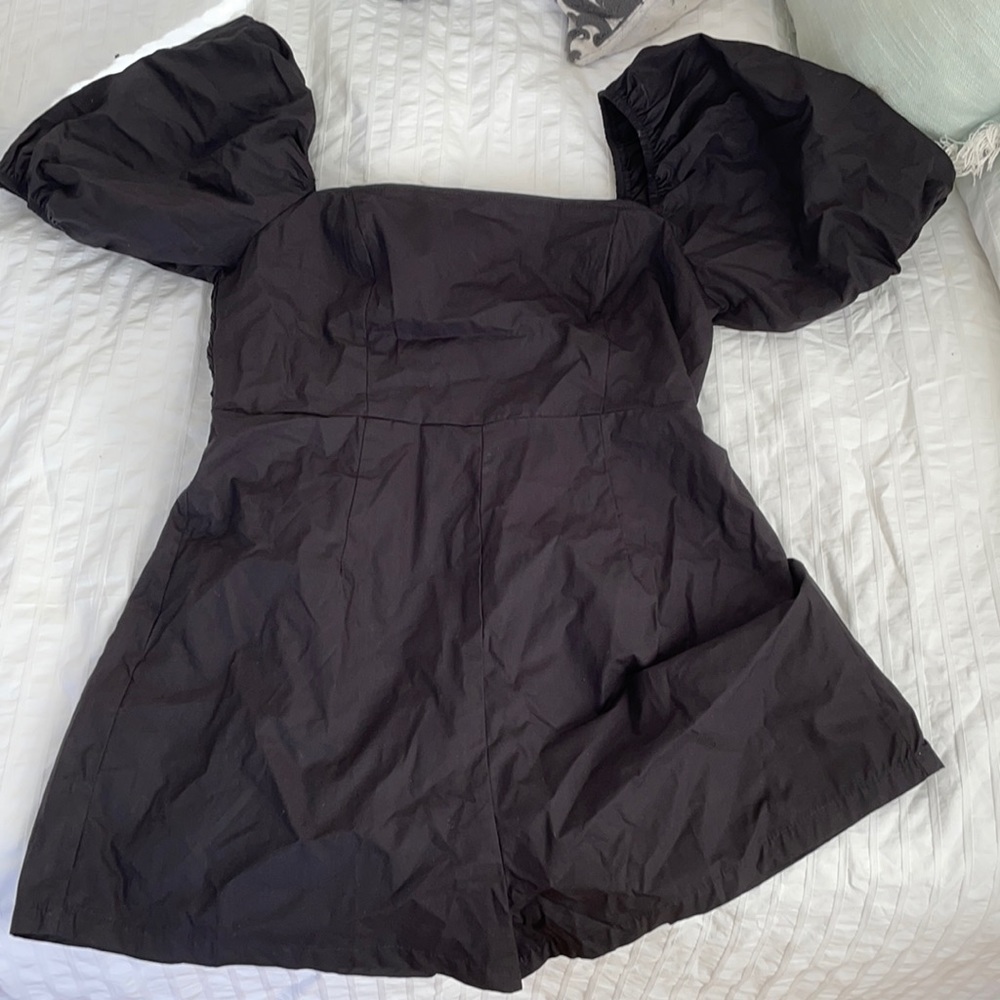 Black Puffy Sleeve Romper